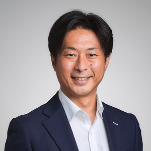  三小田 実